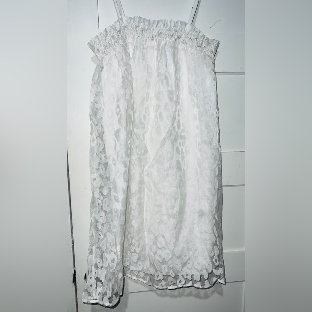 Elegant White Leopard Print Dress